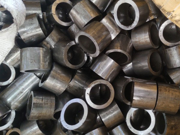 北辰无缝钢管切割